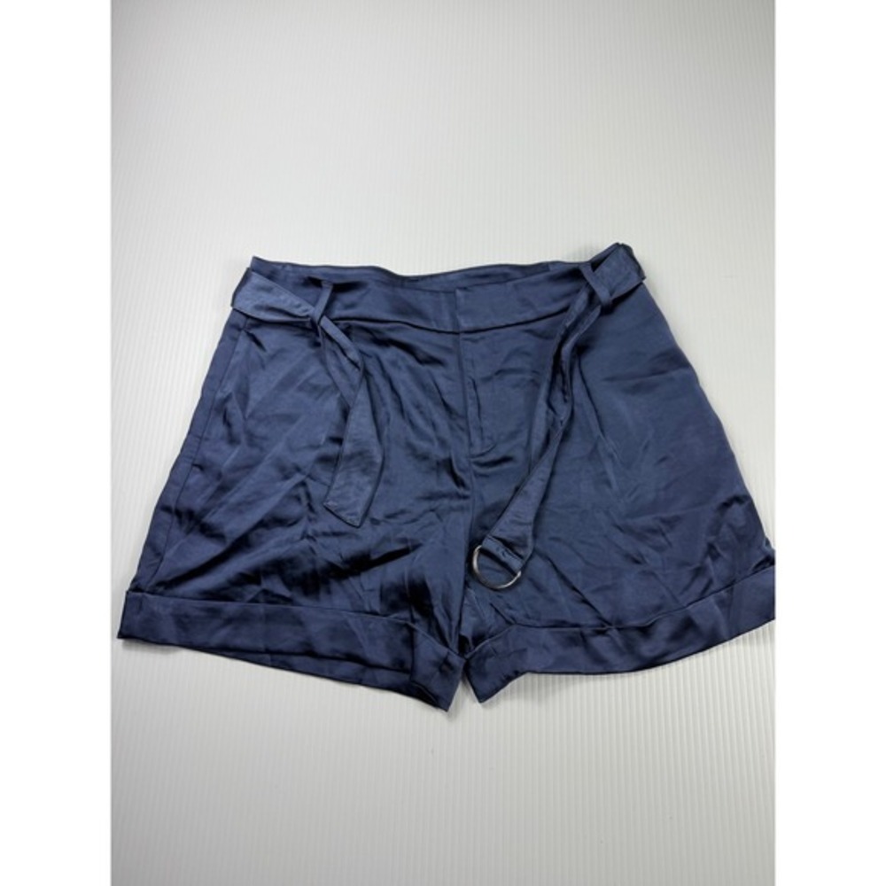 INC International Concepts Belted Shorts Dressy Casual Party Size 6